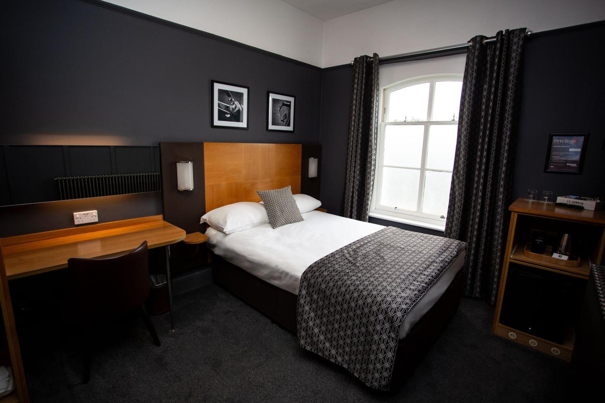 The Corner House Hotel Taunton Extérieur photo