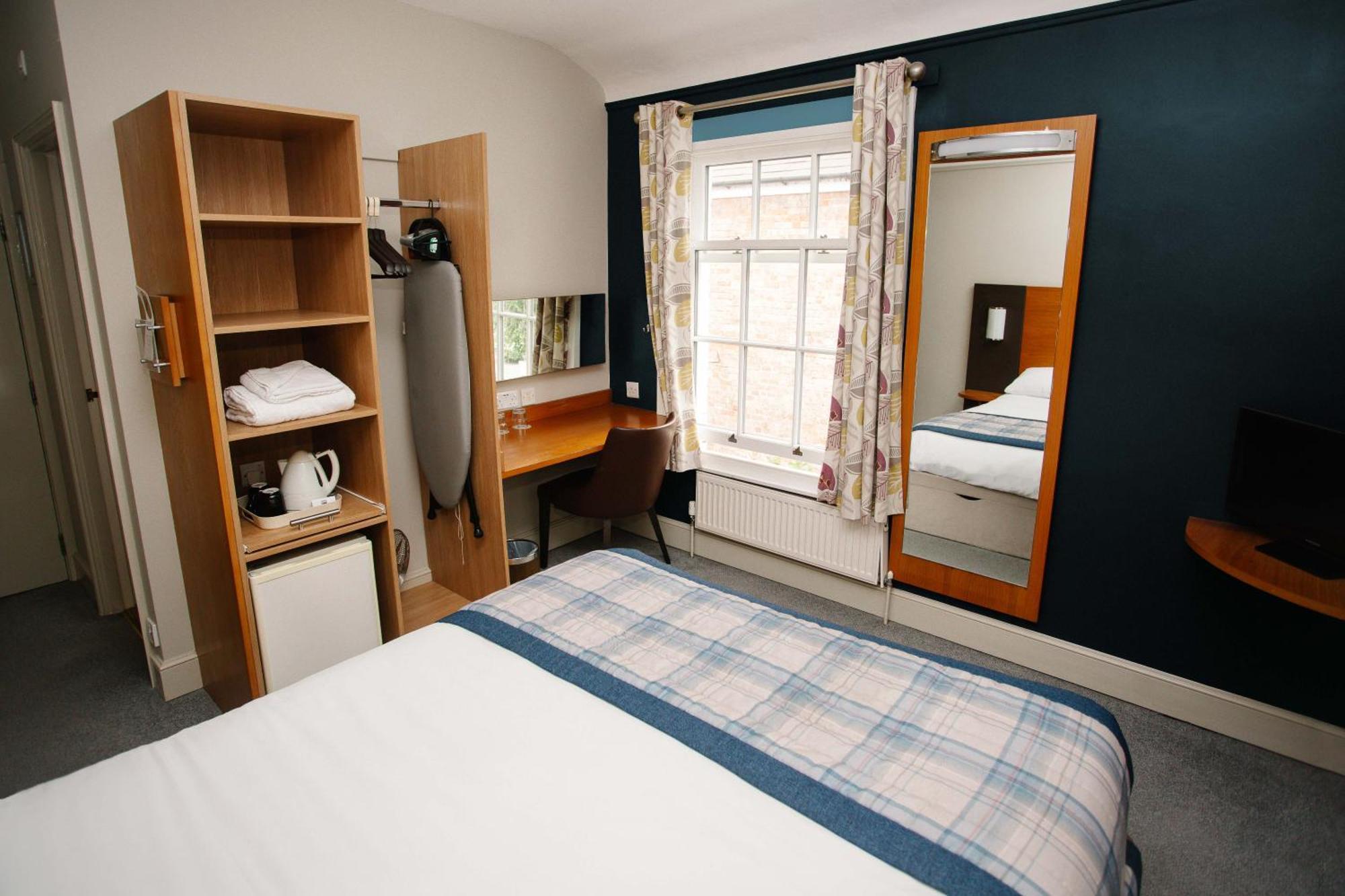 The Corner House Hotel Taunton Extérieur photo