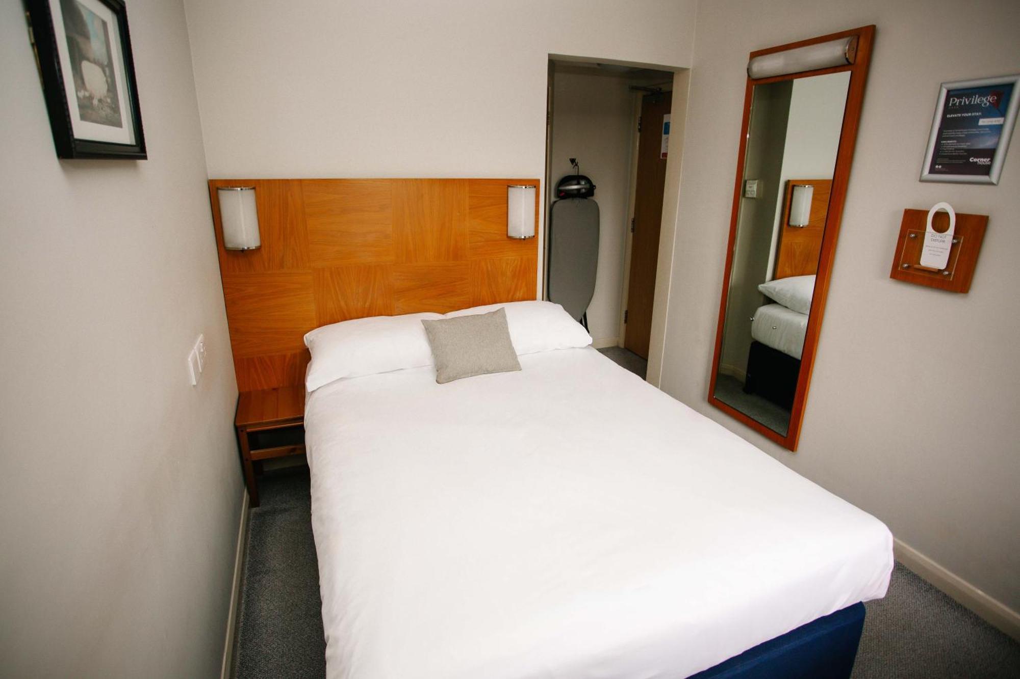 The Corner House Hotel Taunton Extérieur photo