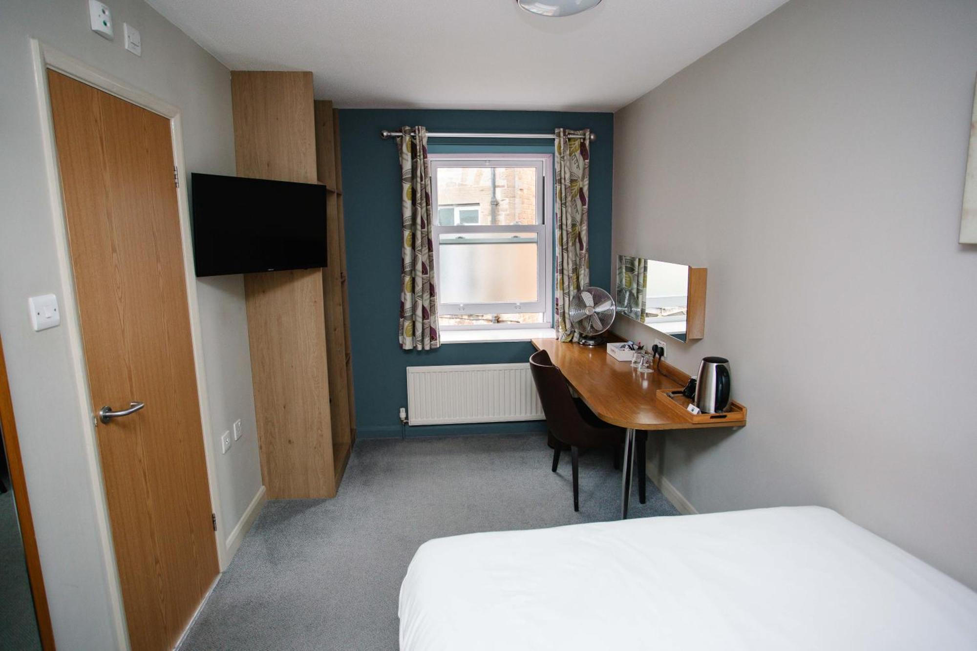 The Corner House Hotel Taunton Extérieur photo